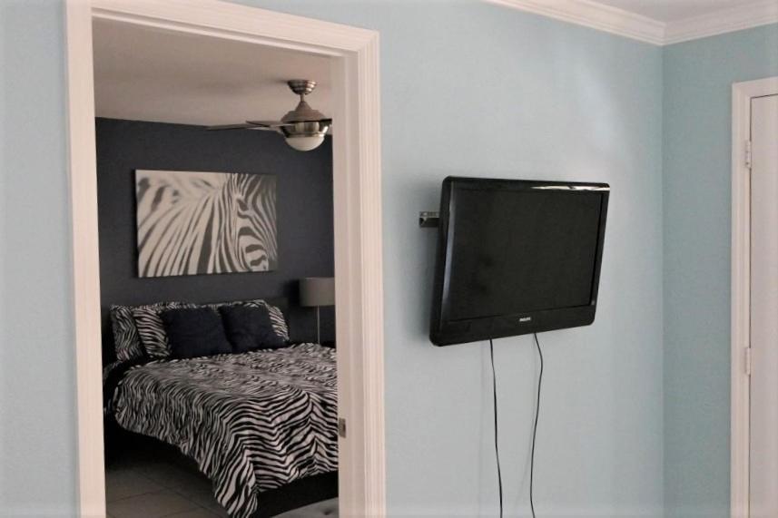 Apartment In *