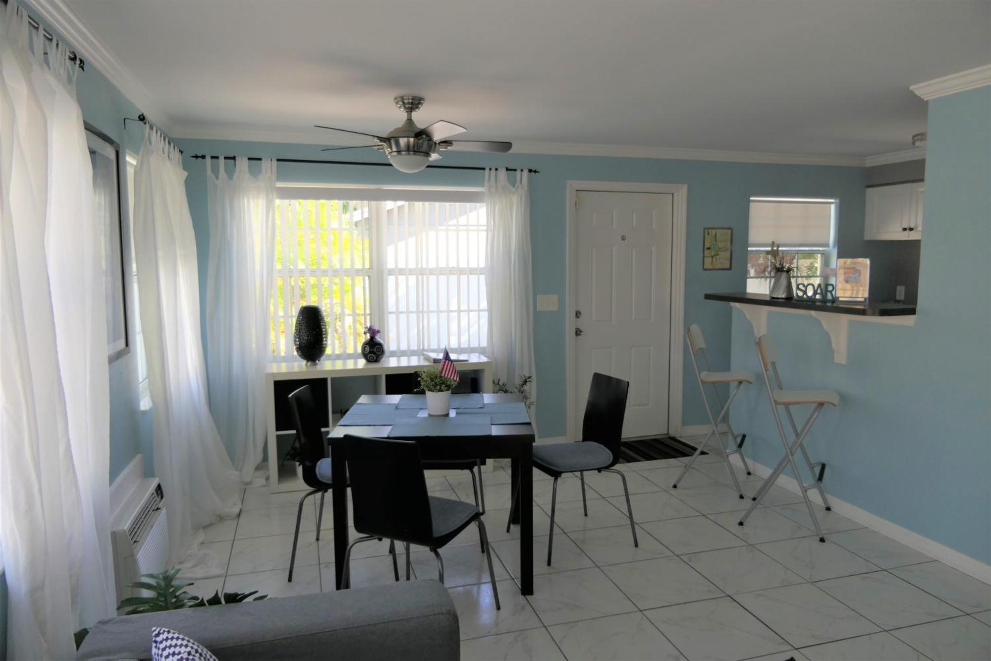Apartment In Cape Coral